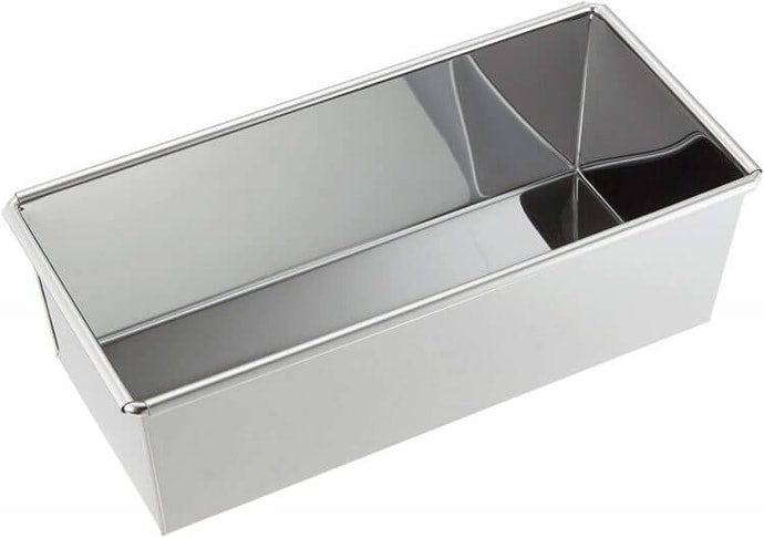 Lapis Beras Sagu Baking tin 20x10x7cm